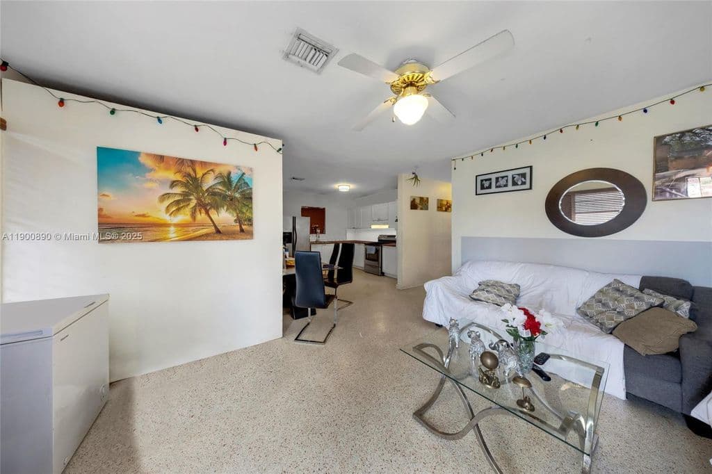 3-bedroom Single-Family Home — 1515 NW 33rd Ave