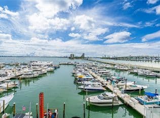1-bedroom Condo — 555 NE 15th St APT 23I, Miami, 33132