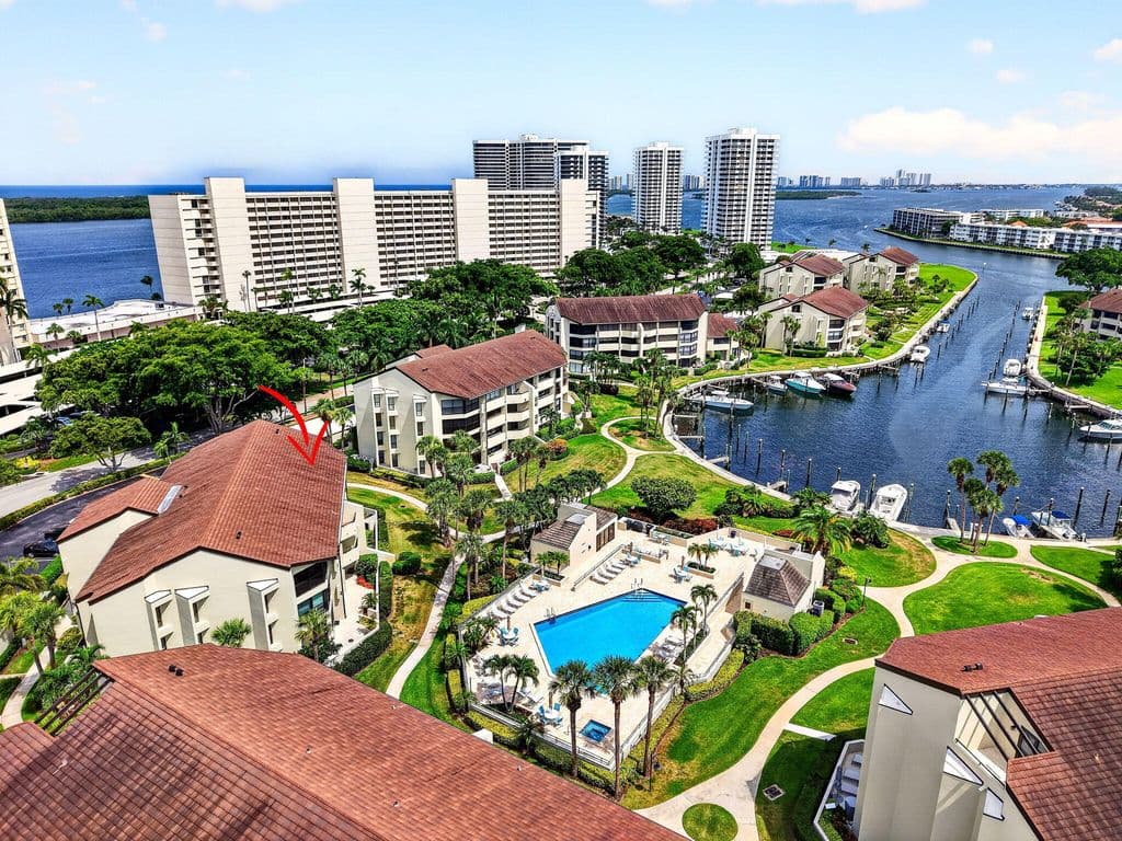 3+1 Condo — 1149 Marine Way E #G3L