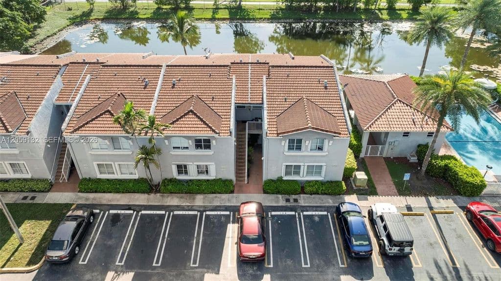 3+1 Condo — 4736 NW 114th Ave Unit 205