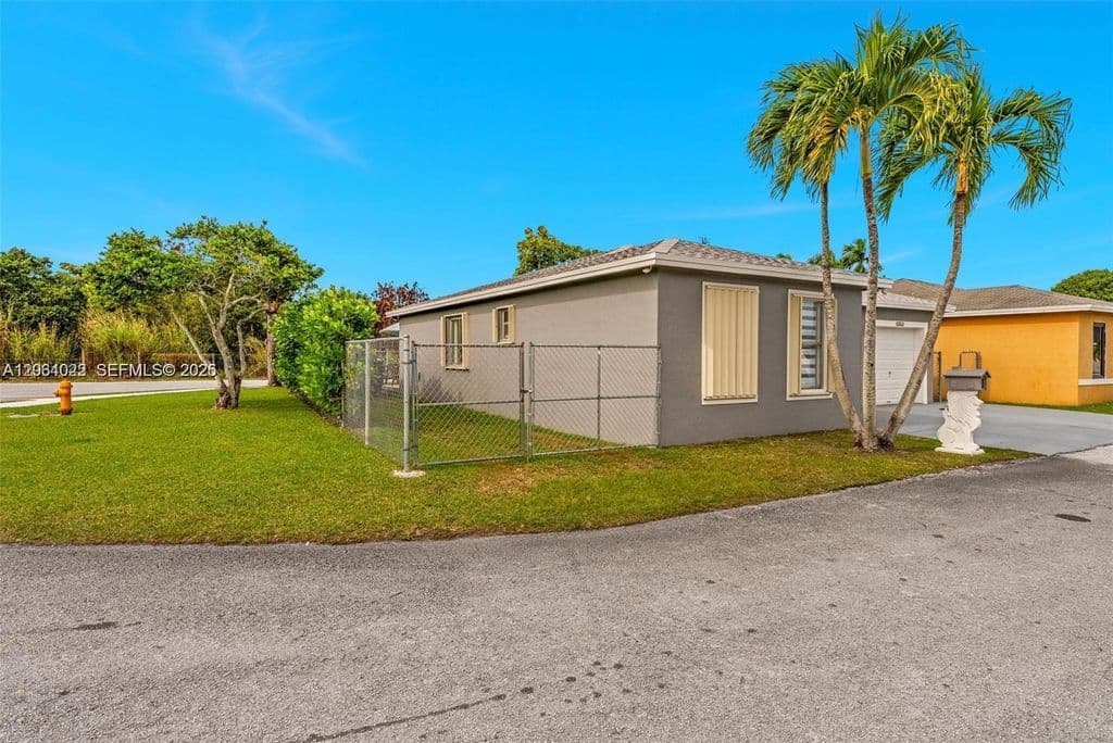3+1 Müstakil ev — 29964 SW 158th Pl