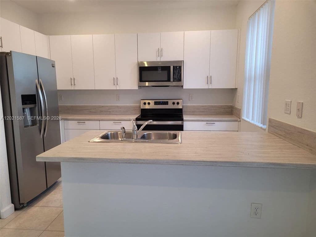 3-bedroom Property — 2685 SE 13th St
