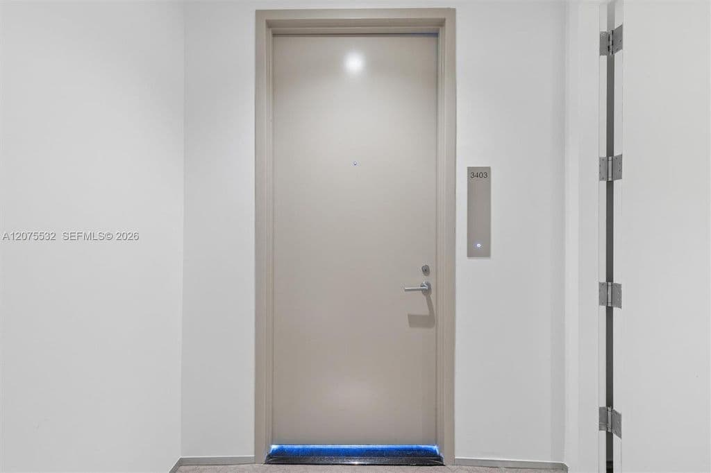 2+1 Condo — 1040 Biscayne Blvd APT 3403