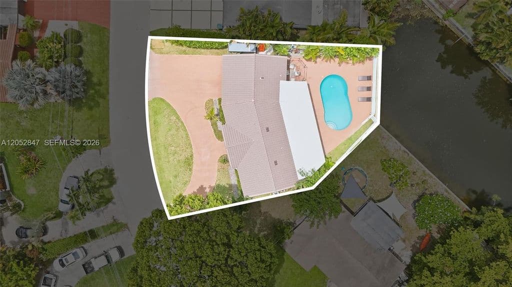 3-bedroom Single-Family Home — 3650 NW 17th Ter