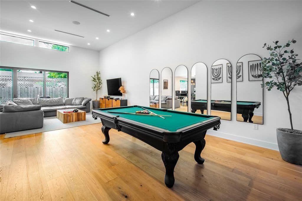 3-bedroom Single-Family Home — 243 NW 42nd St