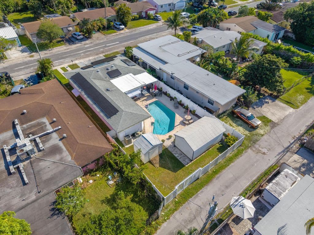 3-bedroom Single-Family Home — 262 SW 8th Street