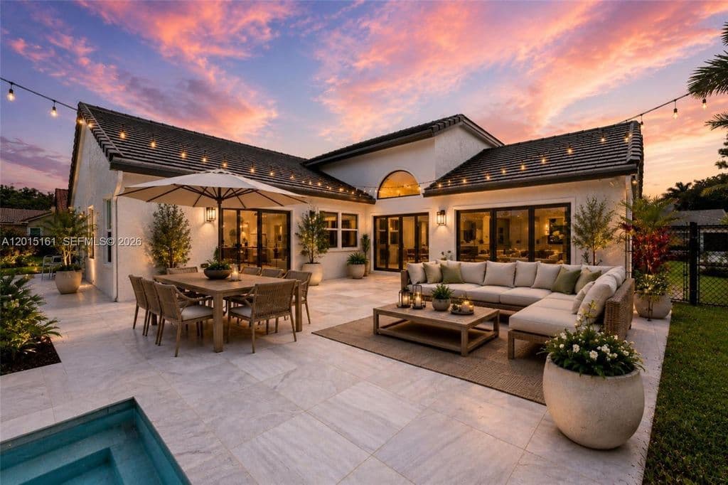 4-bedroom Single-Family Home — 3292 Ridge Trce