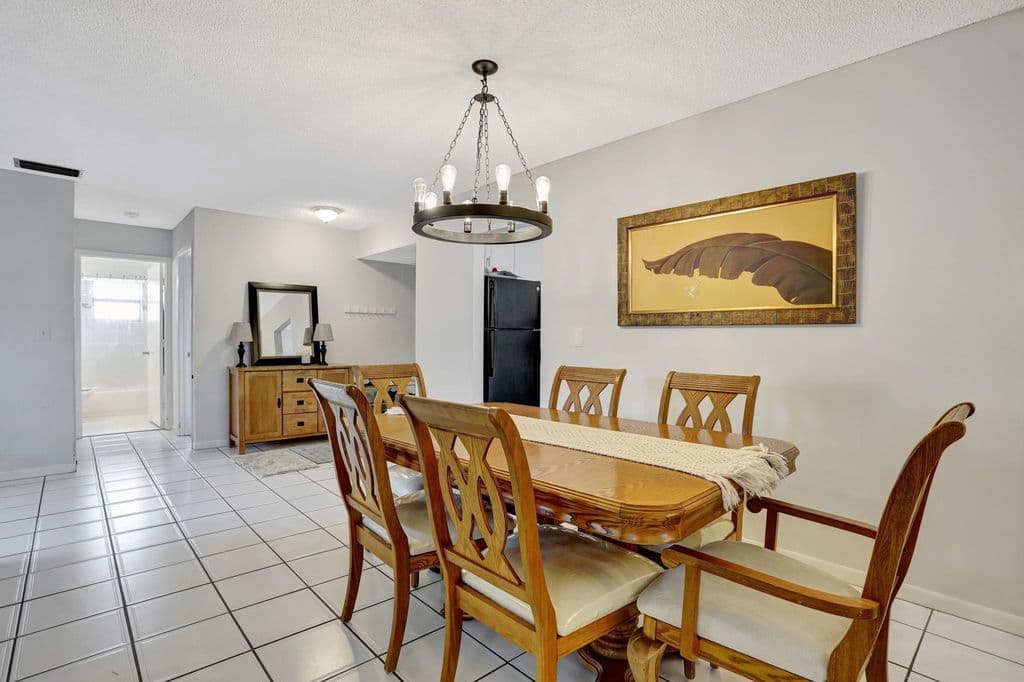 3-bedroom Condo — 2748 S Carambola Circle #1923