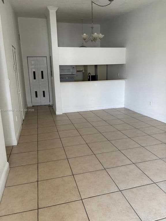 2-bedroom Condo — 18290 Mediterranean Blvd #75