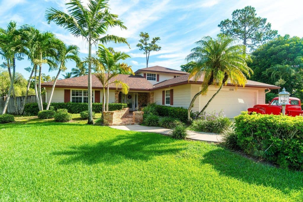 3-bedroom Single-Family Home — 12101 Tumbleweed Court