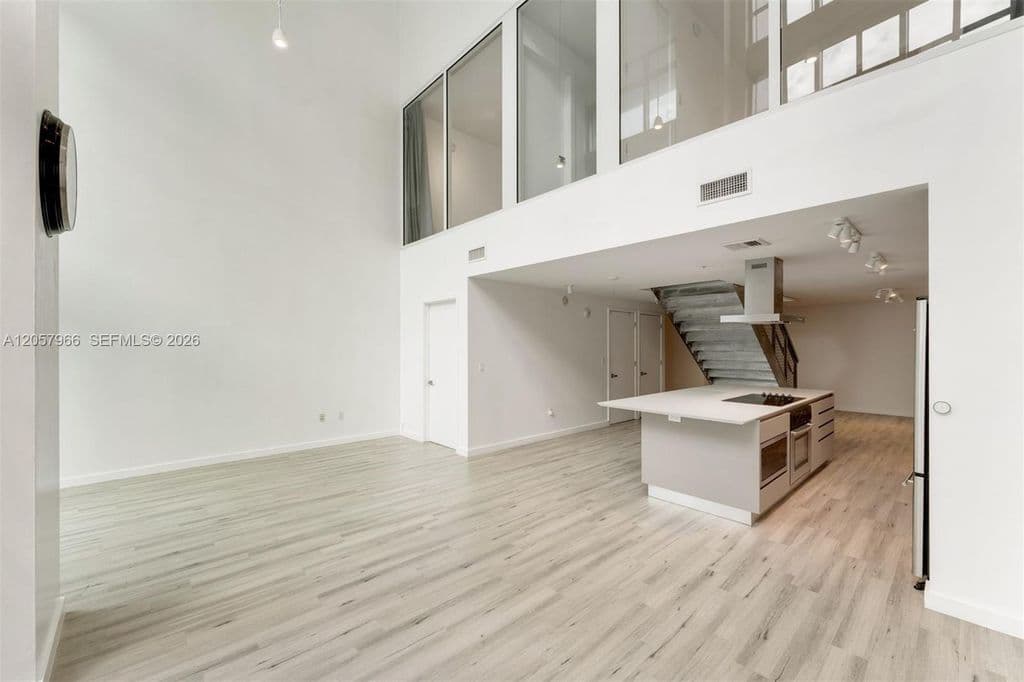 3+1 Condo — 3301 NE 1st Ave APT M0501