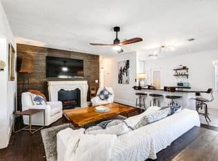 2-bedroom Single-Family Home — 609 S ARNOLD Avenue, Lantana, 33462