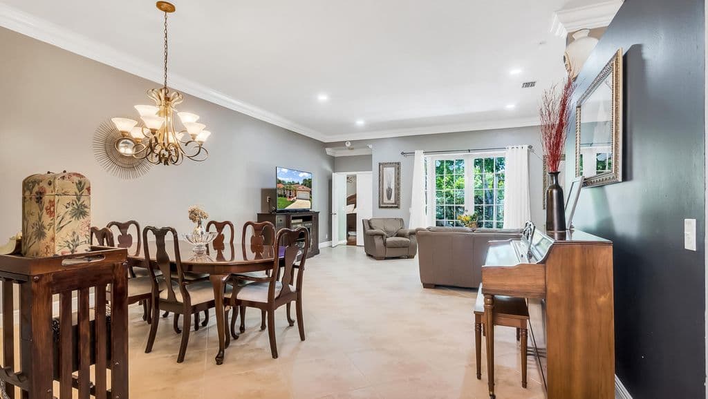 4-bedroom Single-Family Home — 7232 NW 58th Way