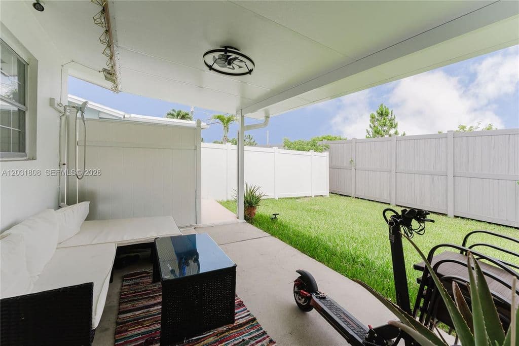 2-bedroom Single-Family Home — 2604 NW 48th St