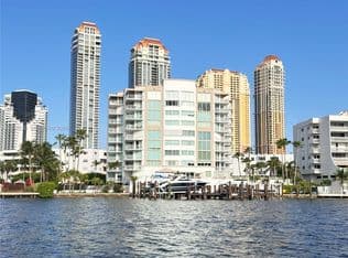 2-bedroom Condo — 18000 N Bay Rd APT 603, Sunny Isles Beach, 33160