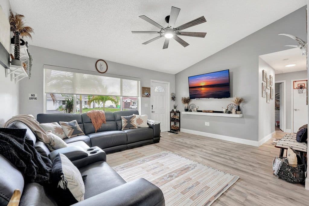 3+1 Müstakil ev — 4770 NW 113th Avenue