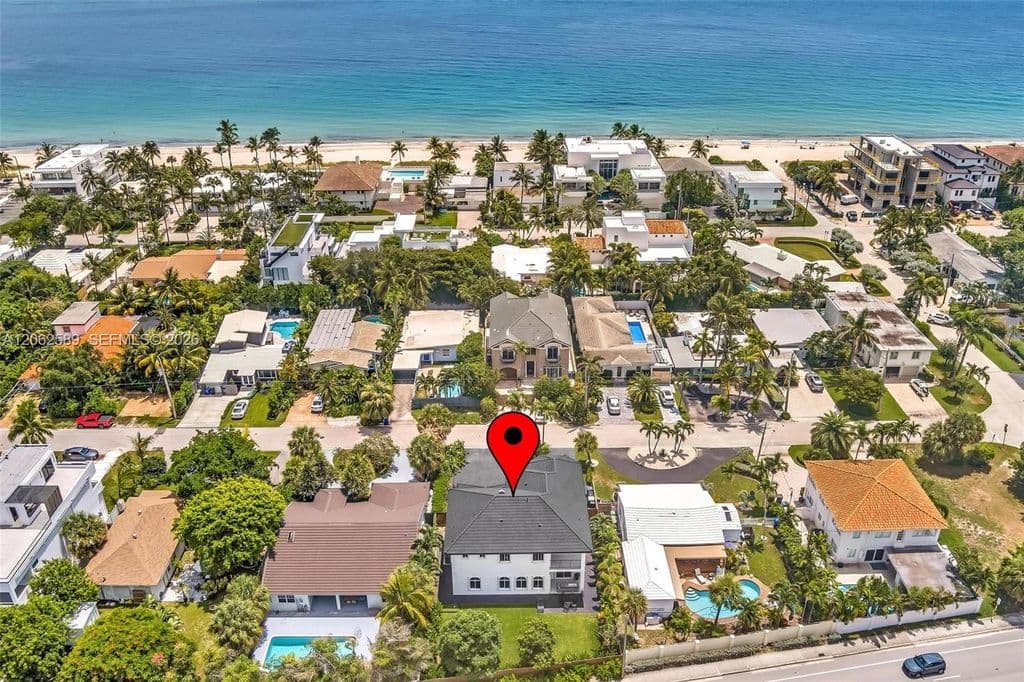 4-bedroom Single-Family Home — 2521 Center Ave