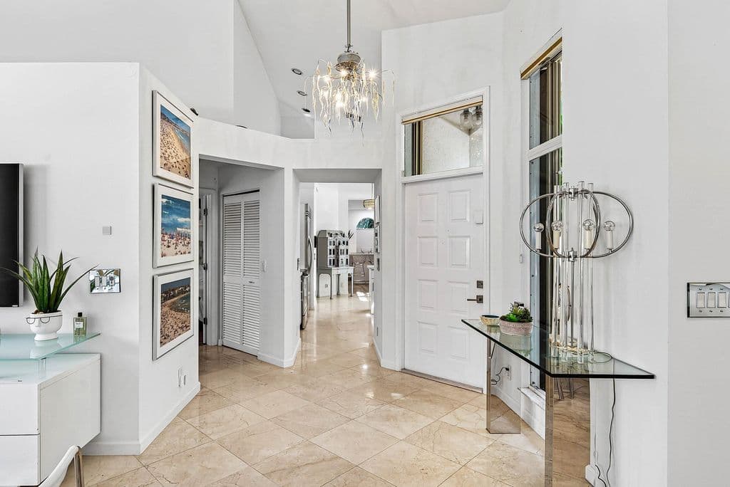 3-bedroom Single-Family Home — 6601 NW 26th Way