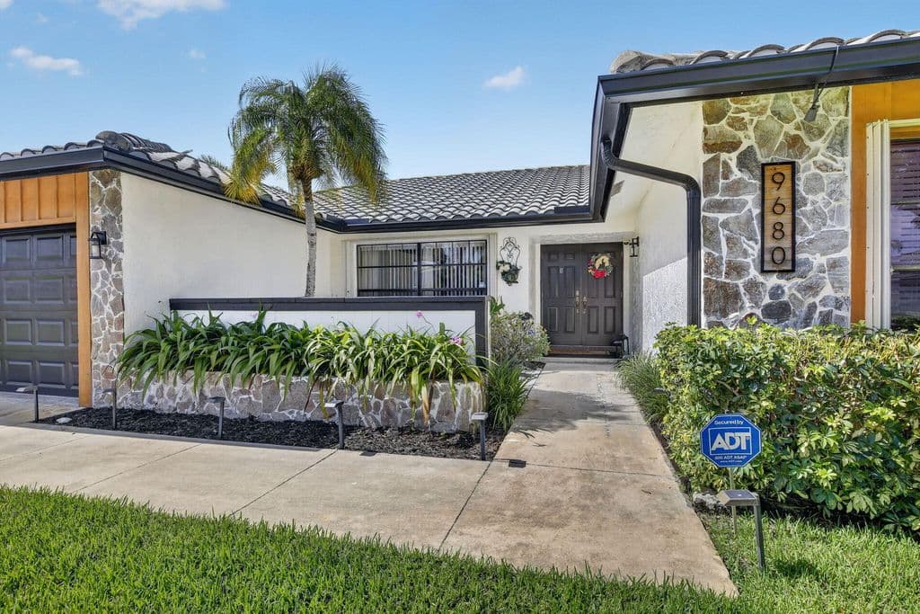 4-bedroom Single-Family Home — 9680 NW 10th Court