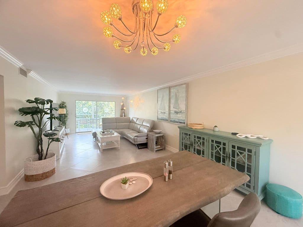 2-bedroom Condo — 2301 Lucaya Lane #D3