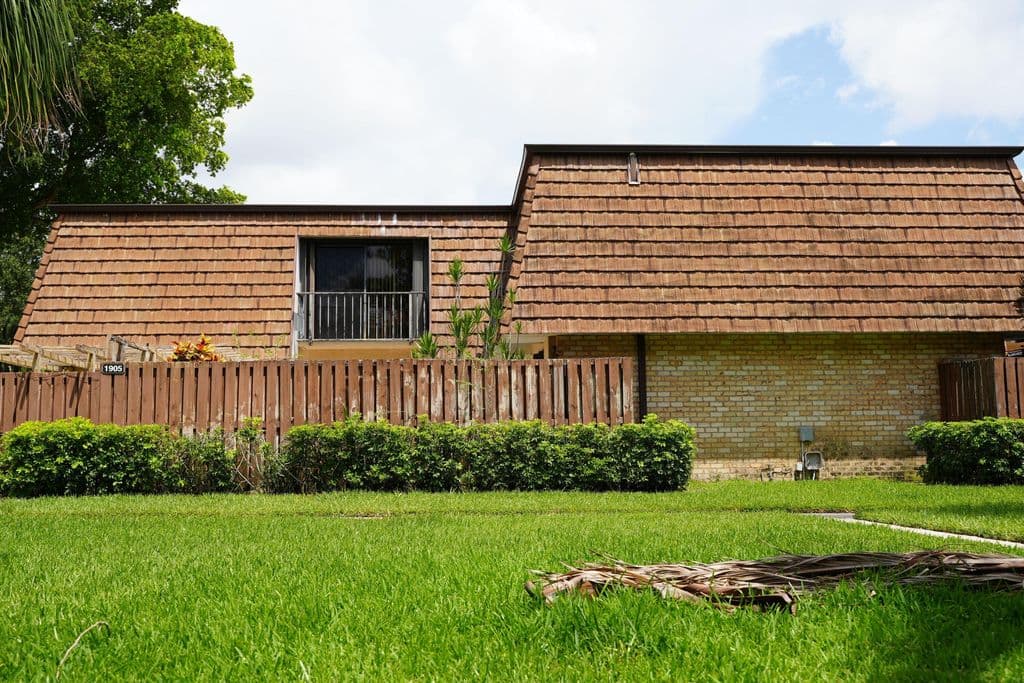 3-bedroom Property — 1905 19th Lane