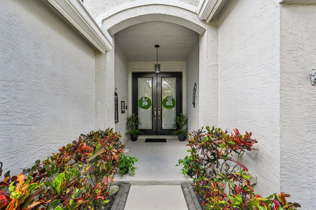 6-bedroom Single-Family Home — 2415 WESTMONT Drive