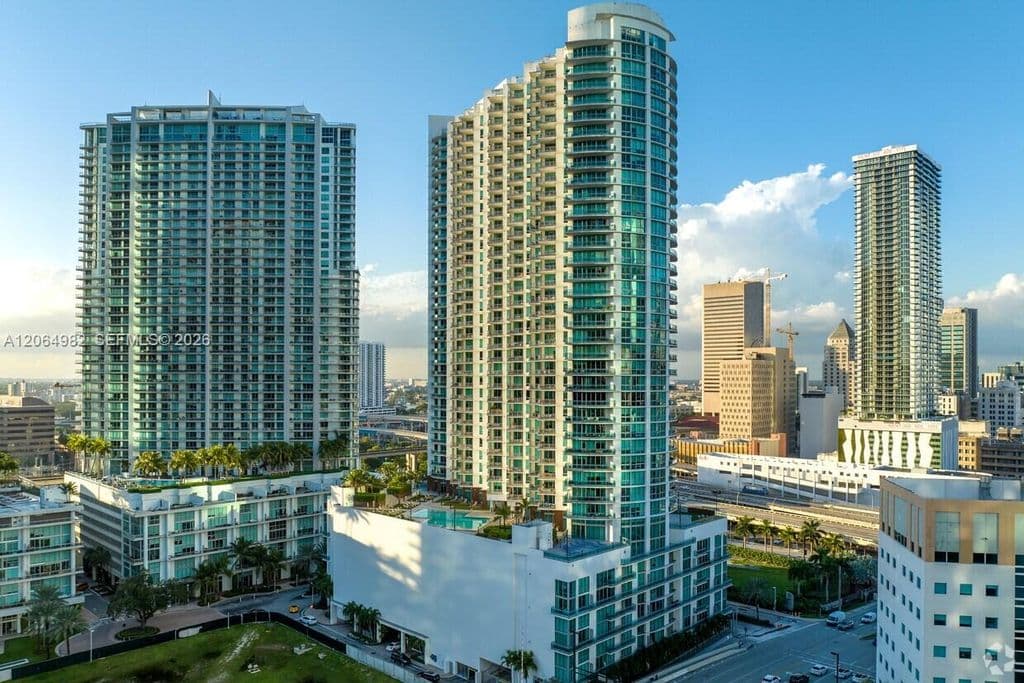 2-bedroom Condo — 350 S Miami Ave APT 2714