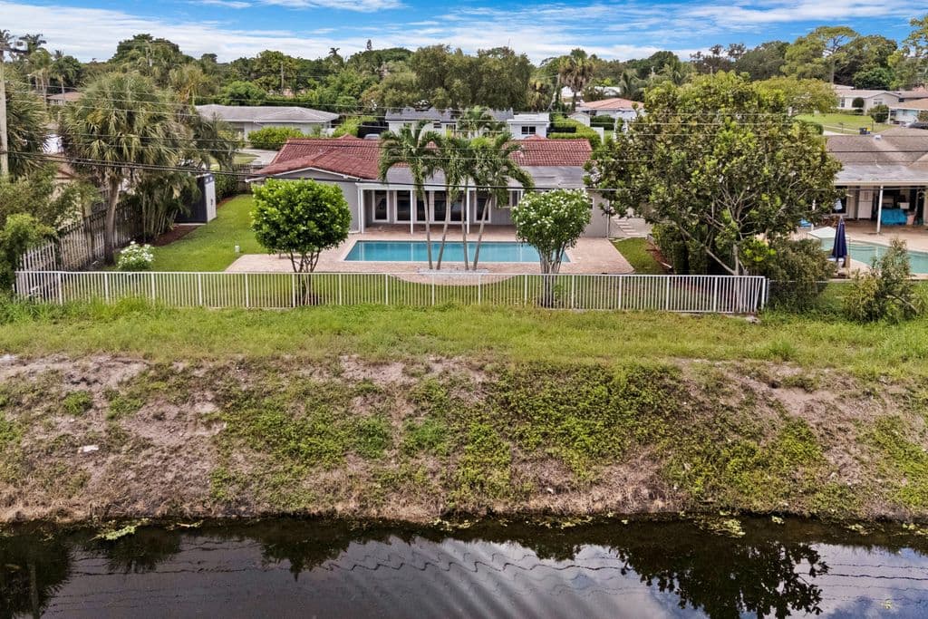 3-bedroom Single-Family Home — 1257 NW 7TH Street