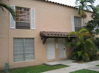 2+1 Townhouse — 10806 N Kendall Dr APT P26, Miami, 33176