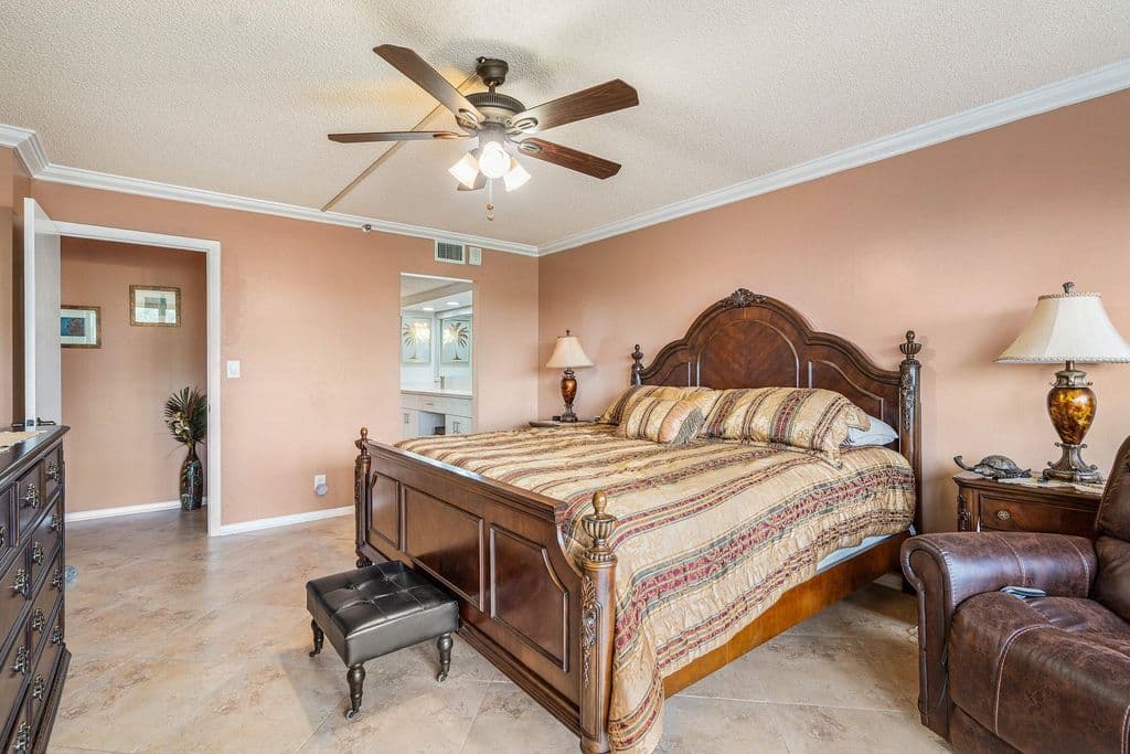 2-bedroom Condo — 6620 Boca Del Mar Drive Apt 507