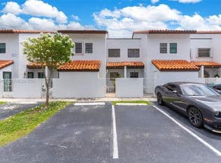 2+1 Townhouse — 6231 SW 138th Ct, Miami, 33183