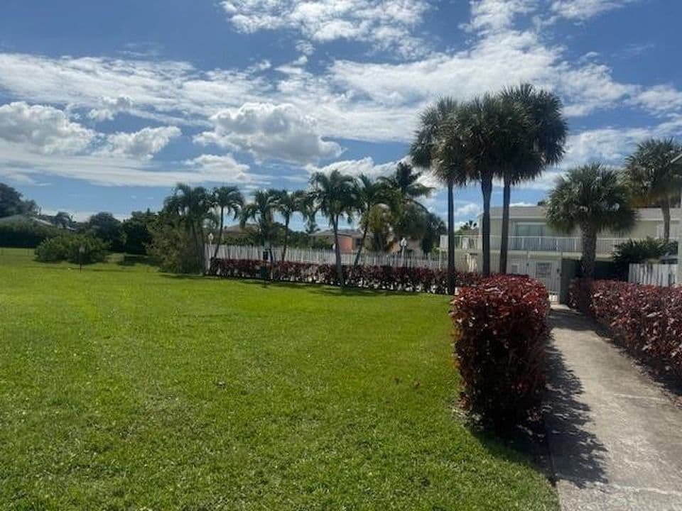 2-bedroom Property — 795 Crystal Lake Drive #795