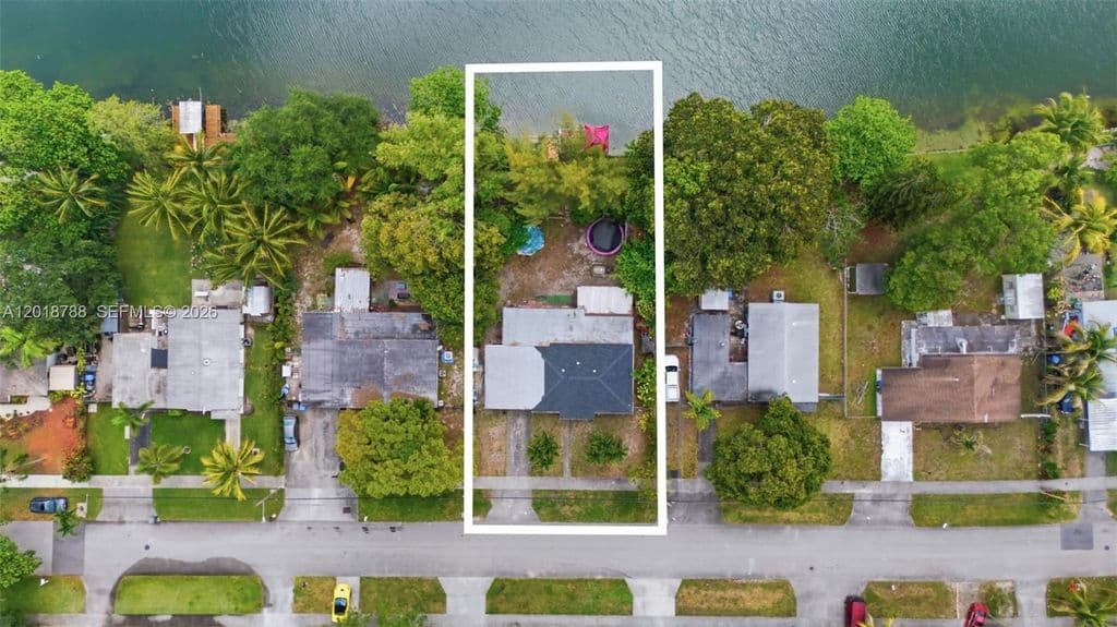 4+1 Müstakil ev — 4621 SW 31st Dr