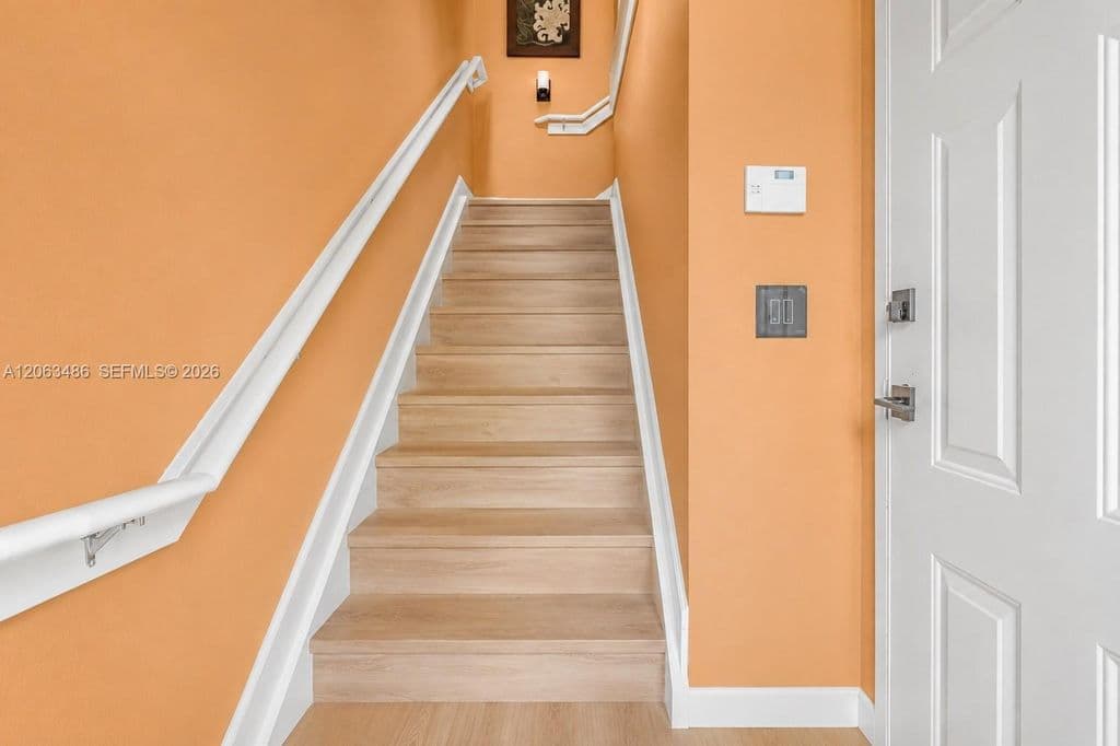 2+1 Mülk — 2516 SW 14th Ave APT 403