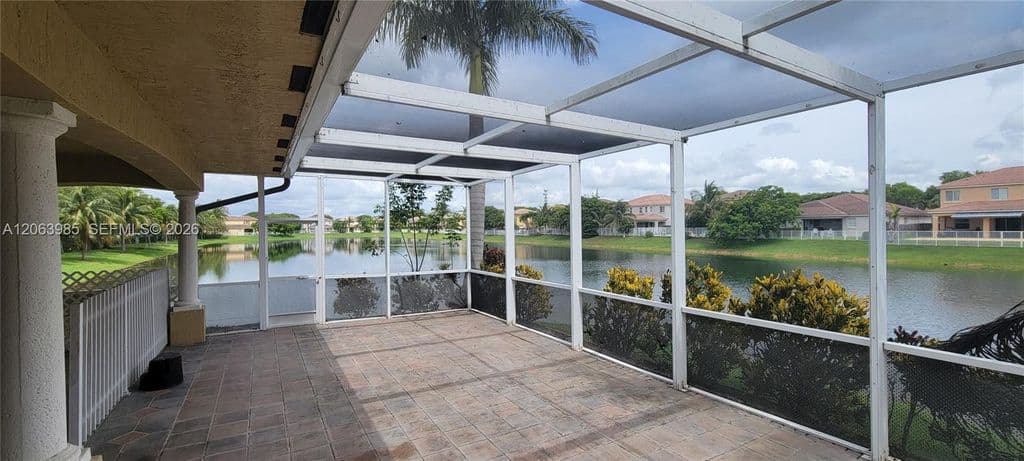 4-bedroom Single-Family Home — 8765 SW 208th St