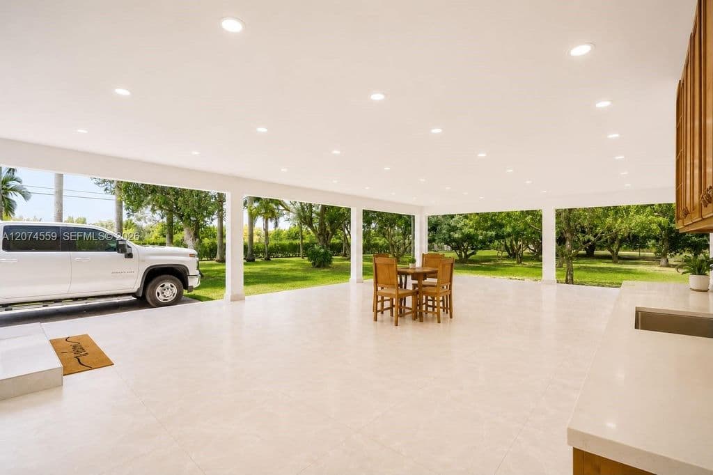 3+1 Müstakil ev — 19651 SW 168th St
