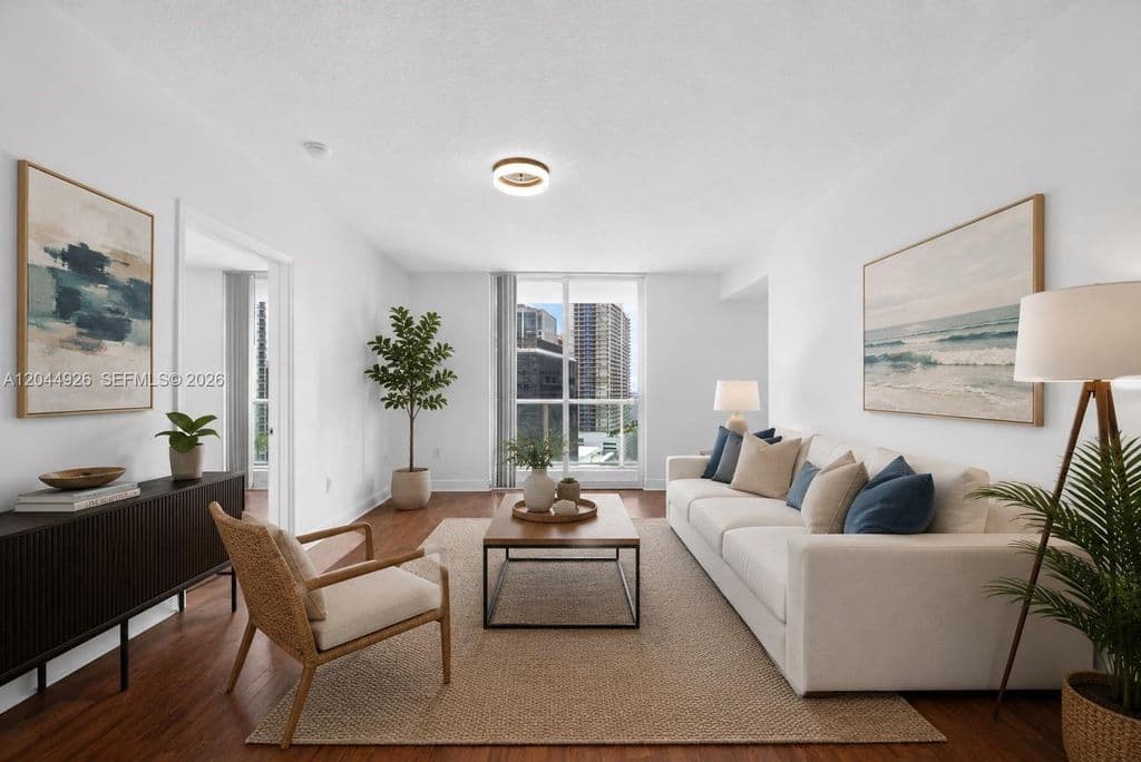 2-bedroom Condo — 1250 S Miami Ave APT 2004