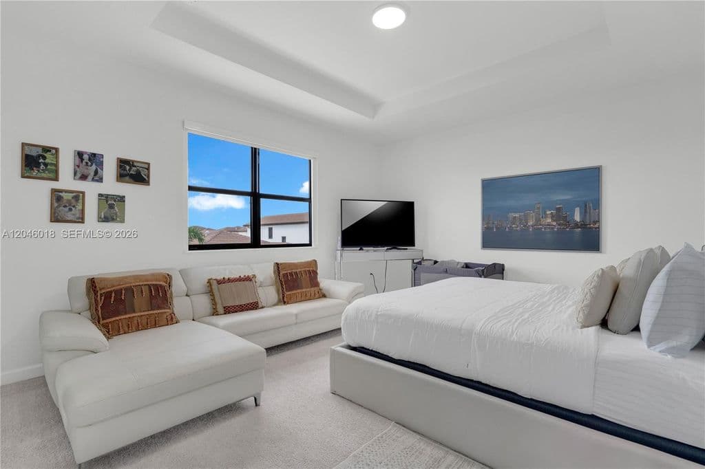 4+1 Müstakil ev — 12924 SW 229th St