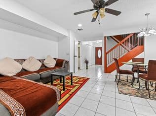 3+1 Townhouse — 7904 SW 8th Street, North Lauderdale, 33068