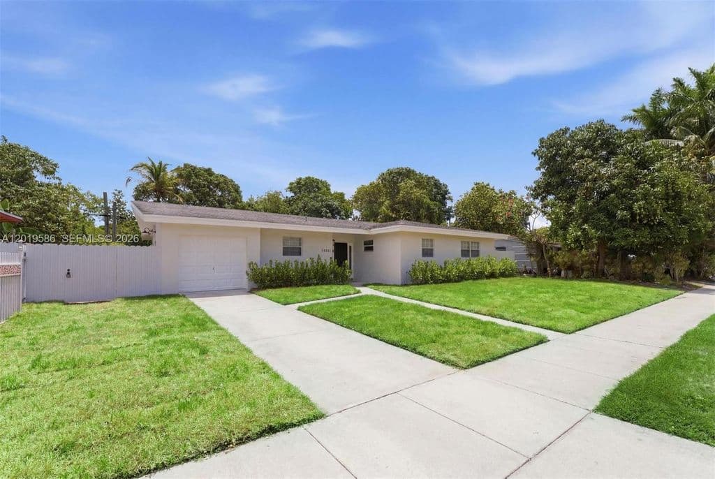4-bedroom Single-Family Home — 14731 NE 8th Ct