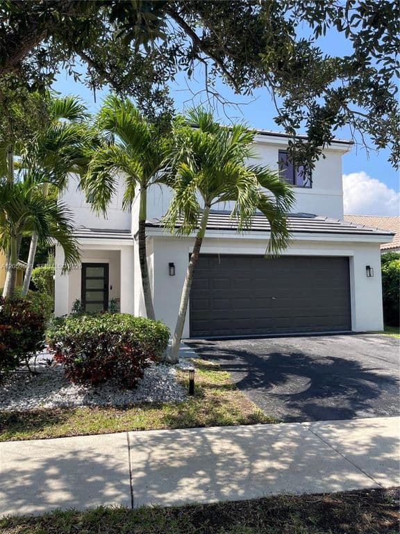 4-bedroom Single-Family Home — 1456 Sabal Trl