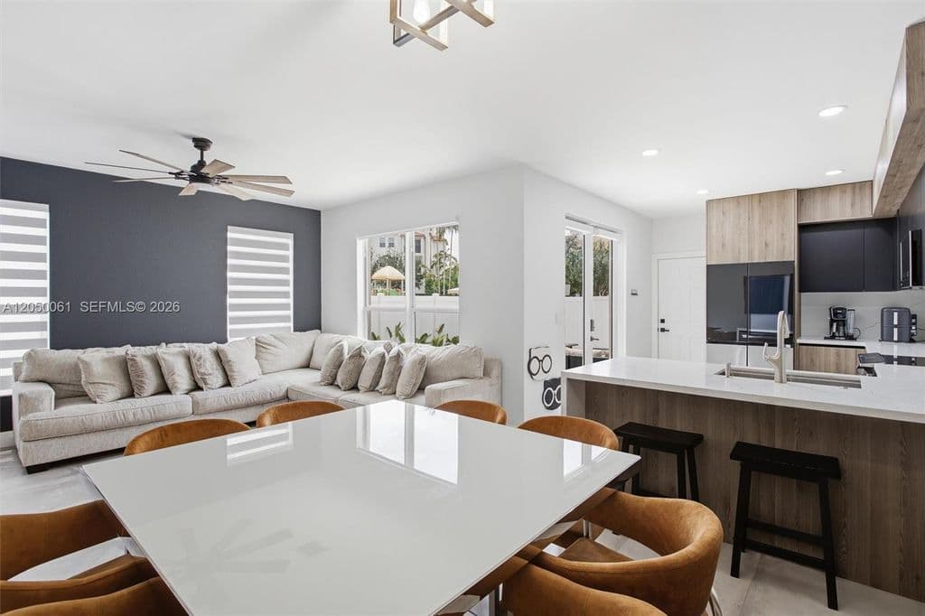 4-bedroom Property — 16930 SW 90th St