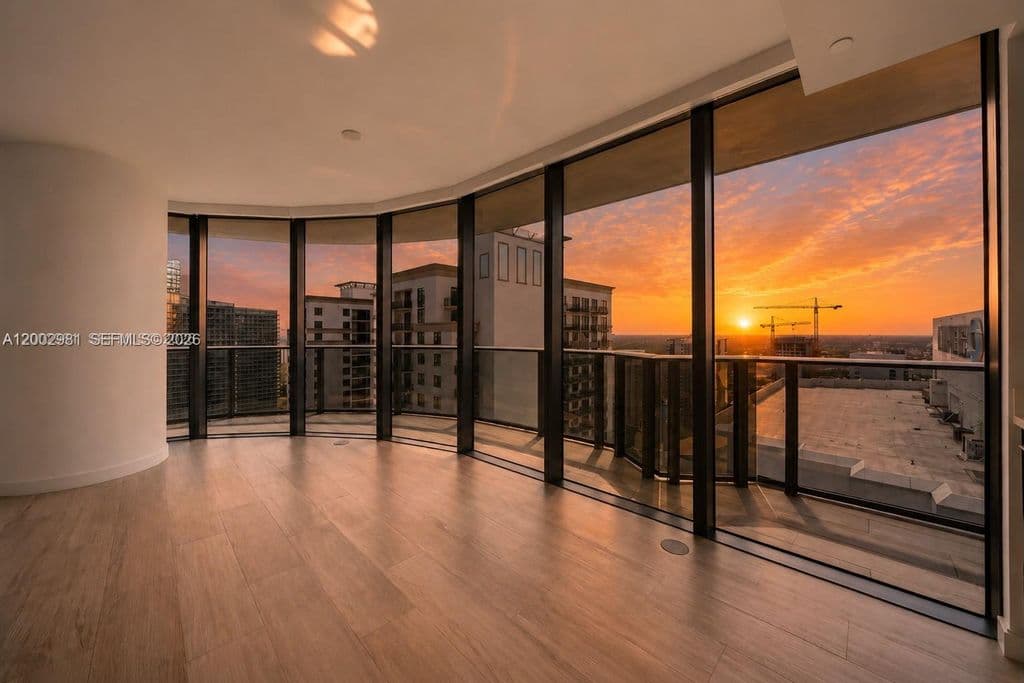 2+1 Condo — 55 SW 9th St APT 3106