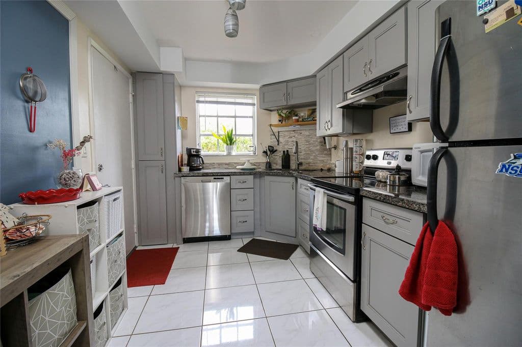 2+1 Condo — 3475 Broken Woods Drive #101