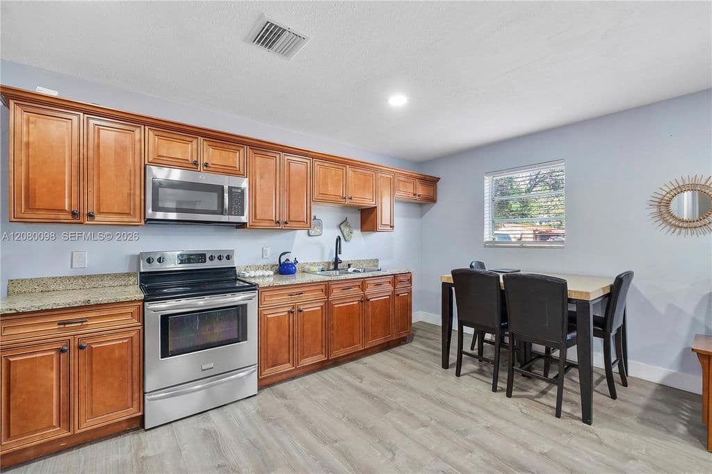 3-bedroom Single-Family Home — 1510 N 68th Ave