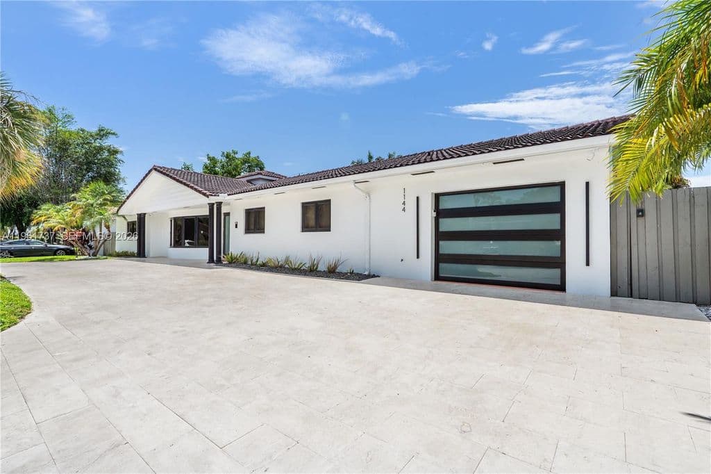 7-bedroom Single-Family Home — 1144 Adams St