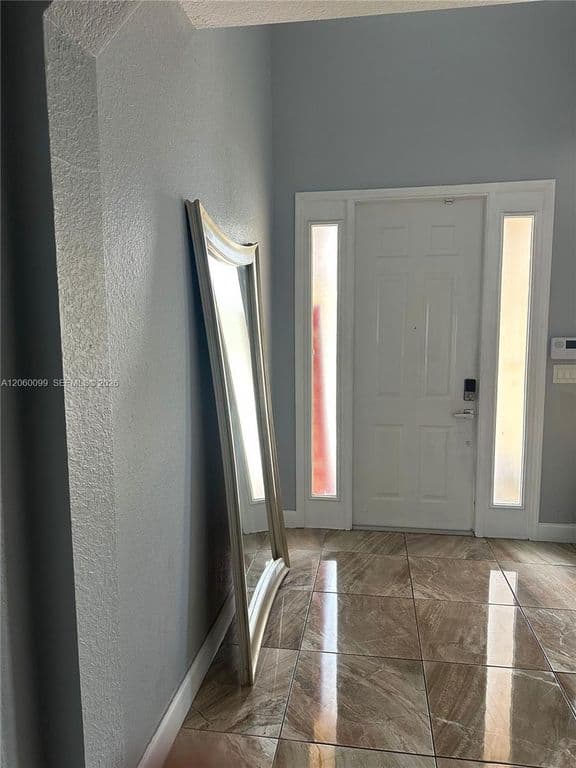 4+1 Mülk — 13778 SW 118th Ter