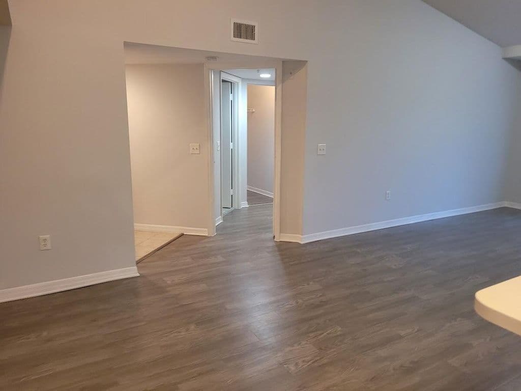 3+1 Condo — 4197 N Haverhill Road #212