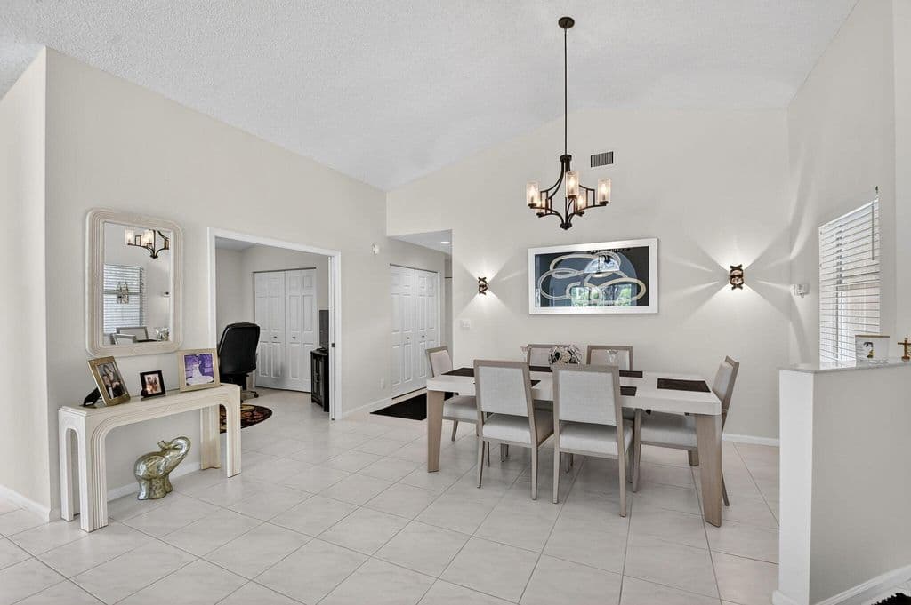 3+1 Müstakil ev — 9718 Harbour Lake Circle