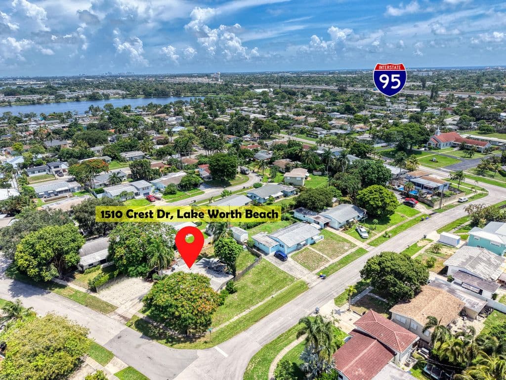 4-bedroom Single-Family Home — 1510 CREST Drive